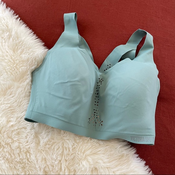 Victoria's Secret Other - Victoria’s Secret sport angel max sports bra 34DDD